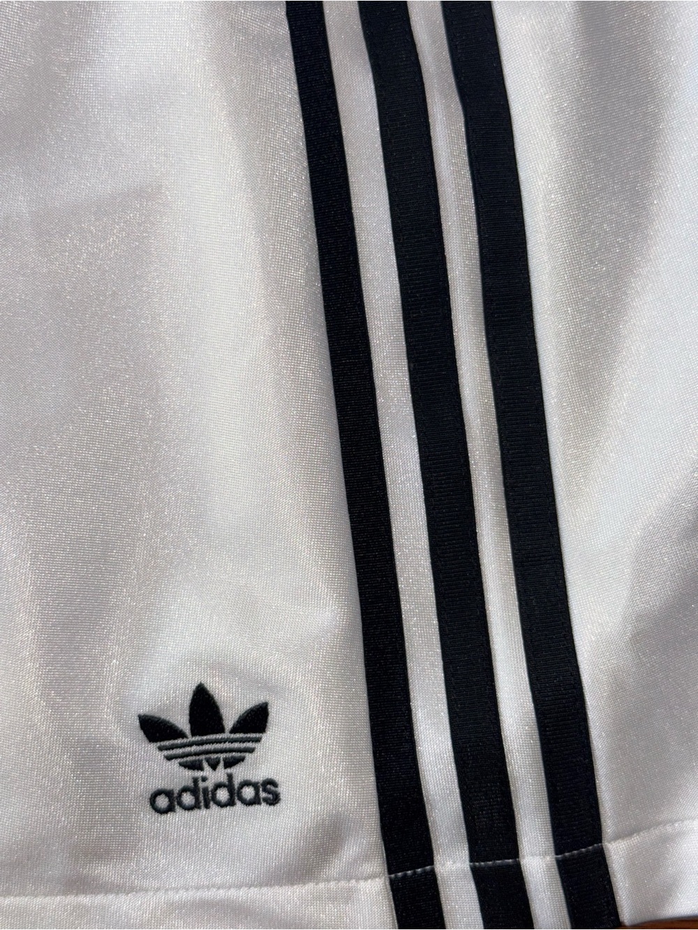 3-Stripe adidas White Athletic Skirt - Picture 3 of 3
